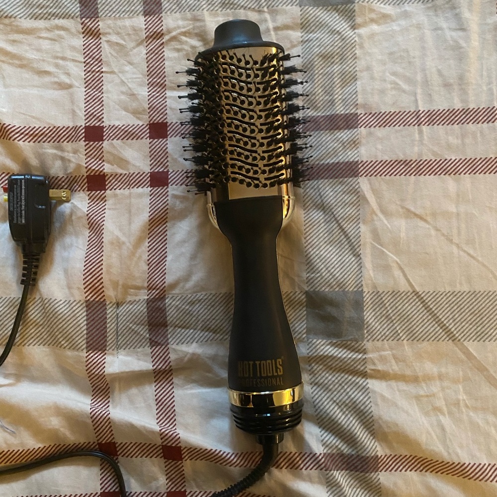hot tools blow dry brush